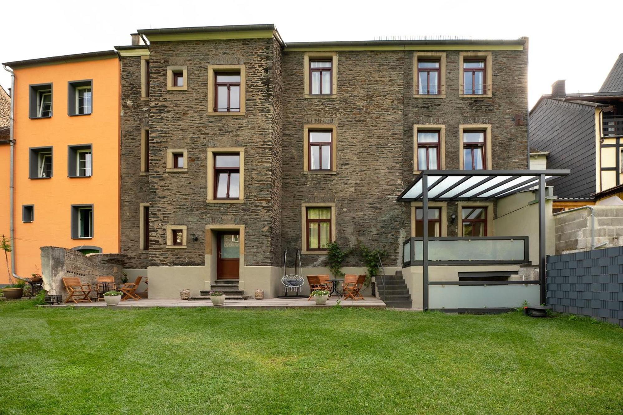 Alte Stadtvilla Am Weinberg 3 トラーベン・トラールバッハ エクステリア 写真